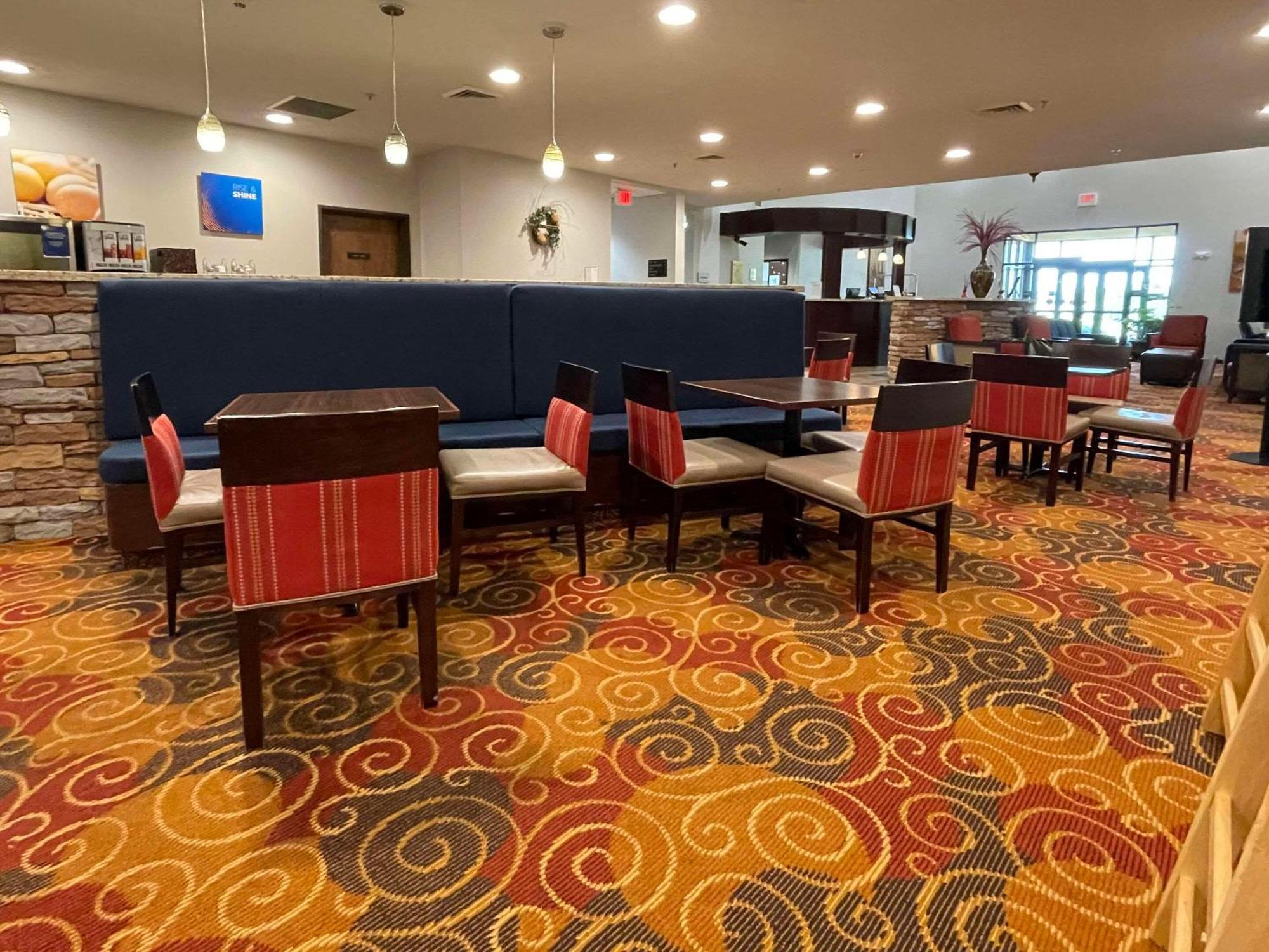 Comfort Suites Altoona Exteriér fotografie